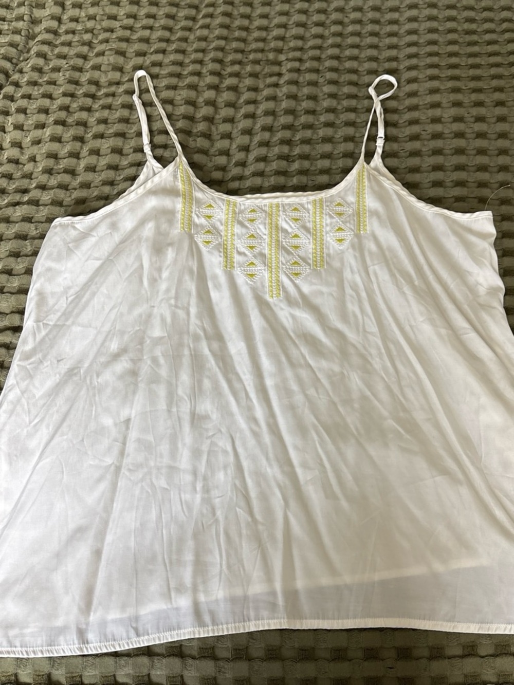 Gilligan & O'Malley White Spaghetti Strap Camisole with Yellow Embroidery